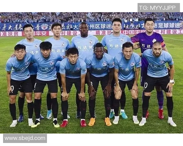 北京足球队运营革新探索:从管理模式到球迷体验的全面升级之路 北京足球队运营革新探索:从管理模式到球迷体验的全面升级之路