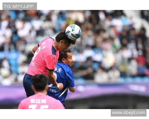 南京足球队在联赛中的节奏表现分析与未来展望