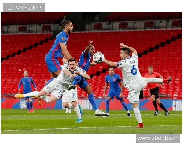 足球明星罚球失误背后的心理因素与比赛压力分析