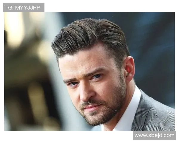 足球明星老男人魅力依旧风采不减岁月无情也难掩帅气光环